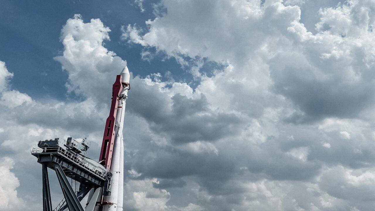 From Earth to Orbit How Shrink Wrap Pros Supports Aerospace Giants